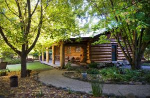 Tewksbury Lodge - Sydney Tourism