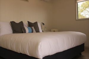 Cooper's Country Lodge - Sydney Tourism