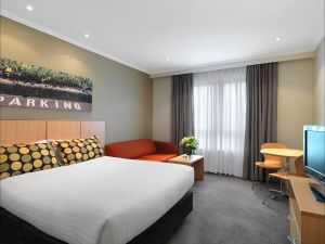 Travelodge Hotel Macquarie North Ryde Sydney - Sydney Tourism